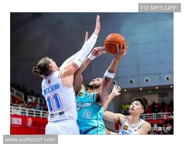 CBA精彩回放广东队对阵福建队的激烈比赛瞬间与精彩时刻分析