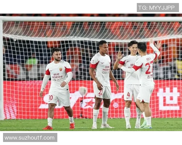 上港与富力历届交锋战绩回顾及分析