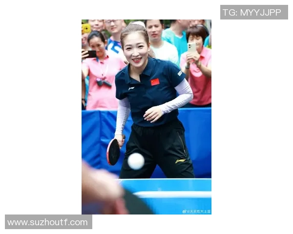 刘诗雯与武杨巅峰对决乒乓球赛场上的精彩瞬间与激烈较量