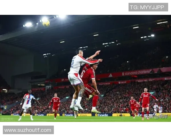 拜仁慕尼黑迎战阿尔阿赫全力争胜展现球队实力与风采 拜仁慕尼黑迎战阿尔阿赫全力争胜展现球队实力与风采